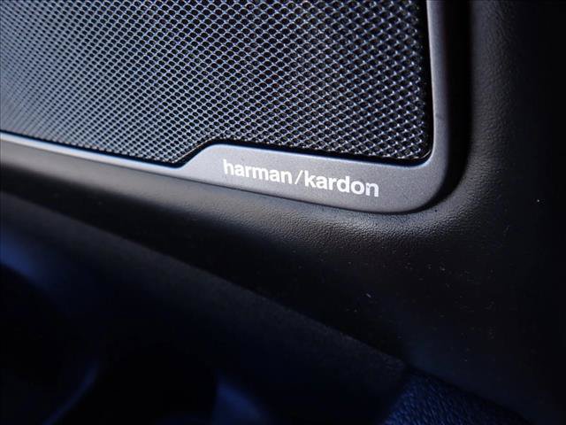 Used 2019 BMW M550i xDrive AWD/4WD image 10