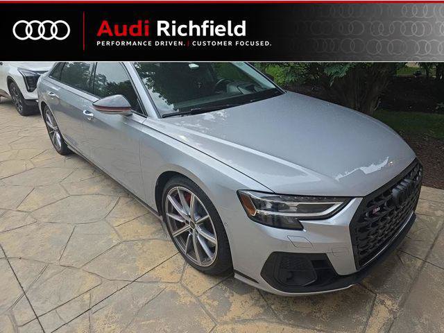 Used 2022 Audi S8 w/ S8 Comfort Plus Package AWD/4WD image 1