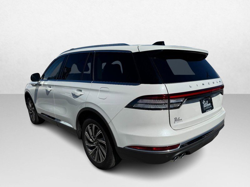 Certified 2025 Lincoln Aviator AWD image 7