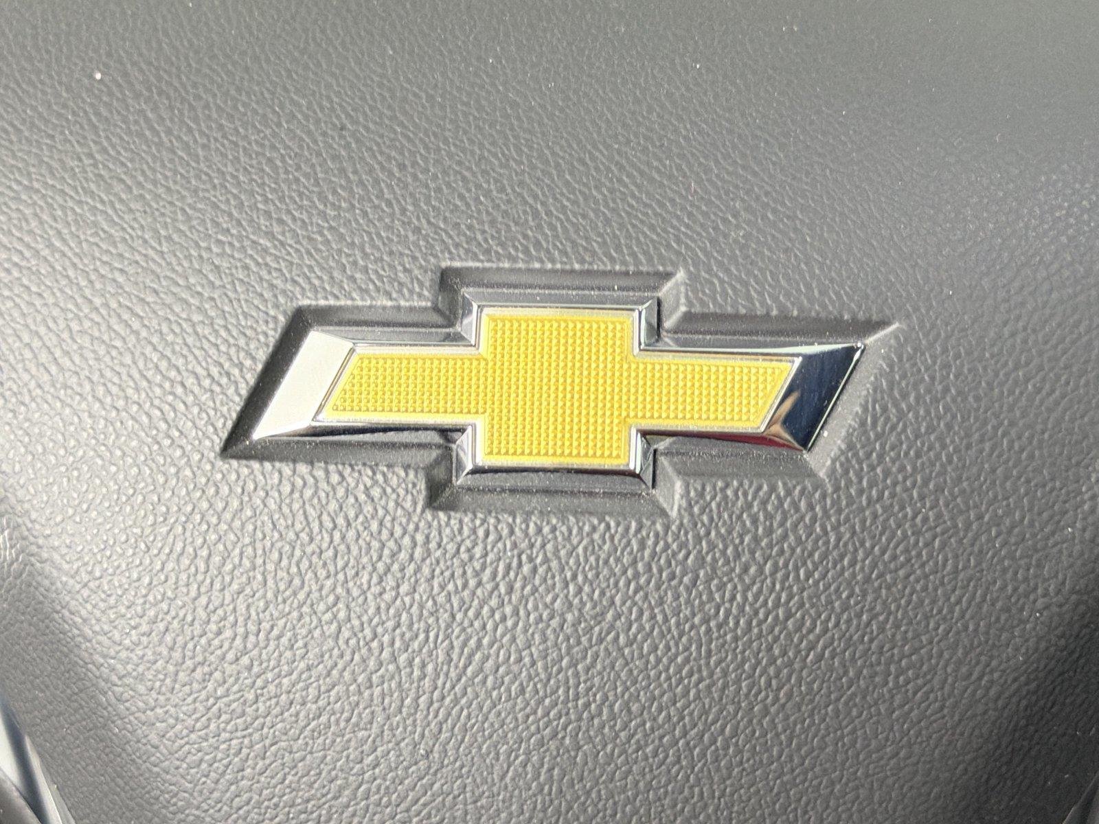 Used 2024 Chevrolet Equinox LT FWD image 23