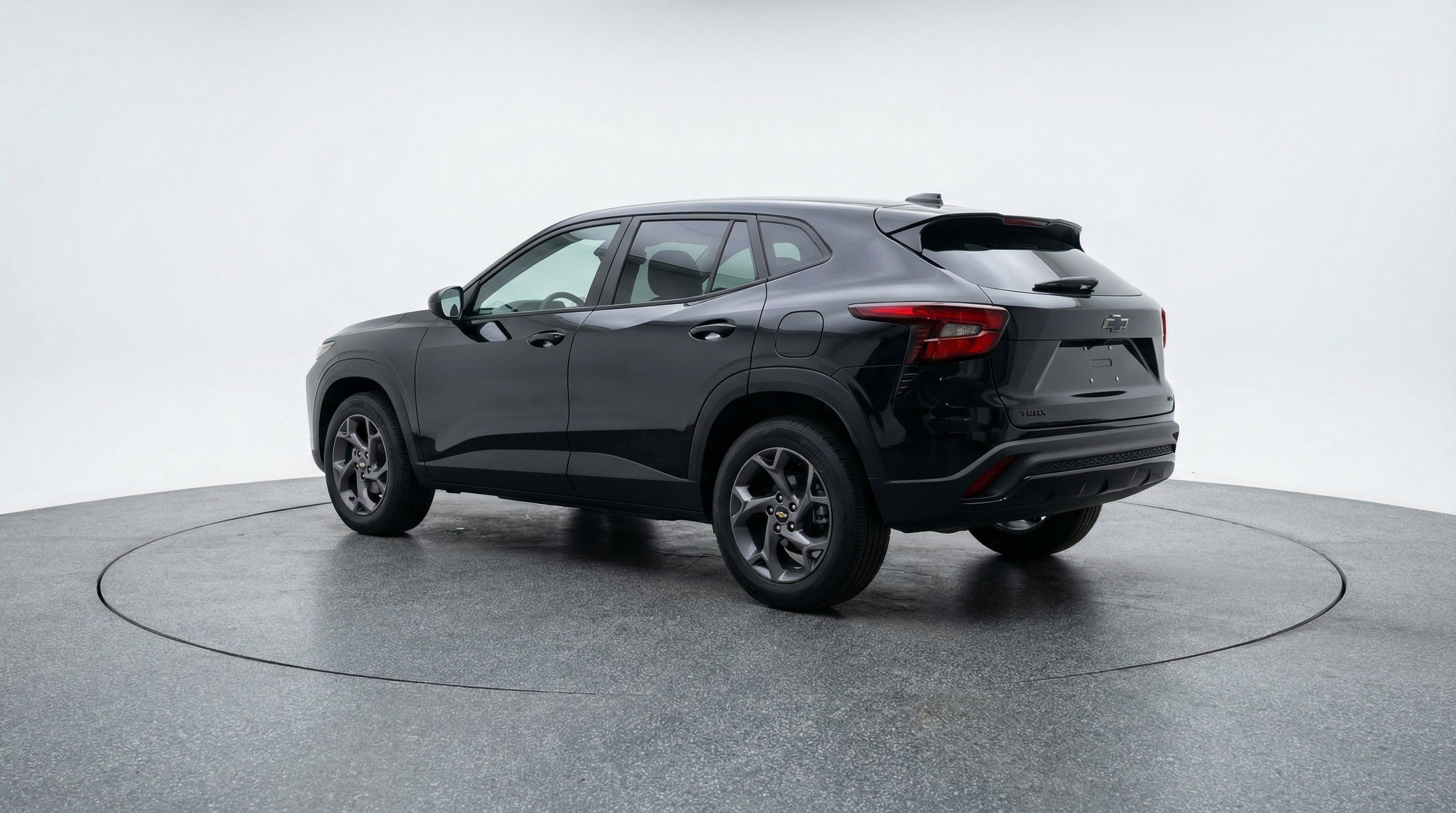 Used 2025 Chevrolet Trax LT image 6