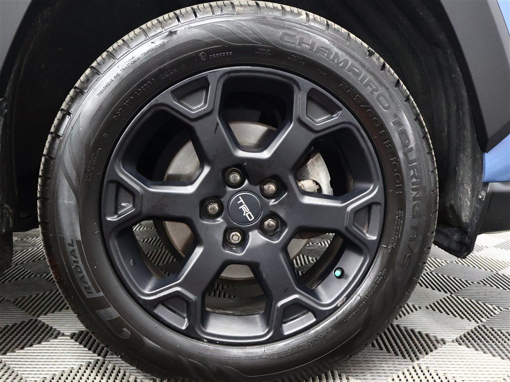 Used 2022 Toyota RAV4 TRD Off-Road AWD/4WD image 23