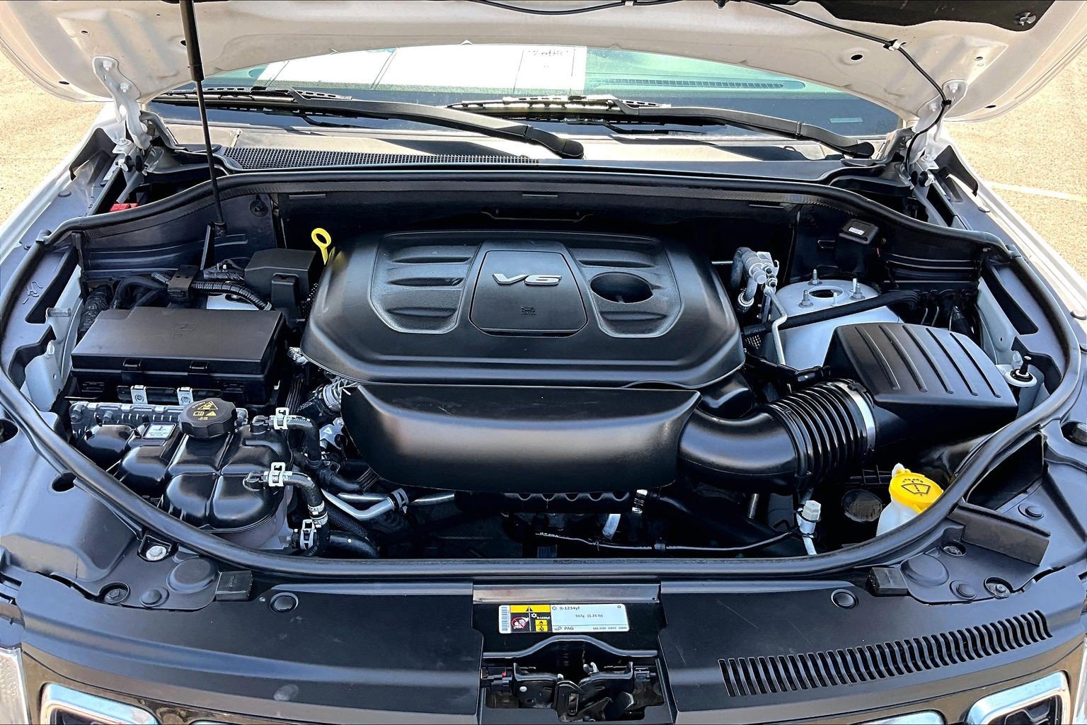 Used 2018 Jeep Grand Cherokee Laredo AWD/4WD image 9