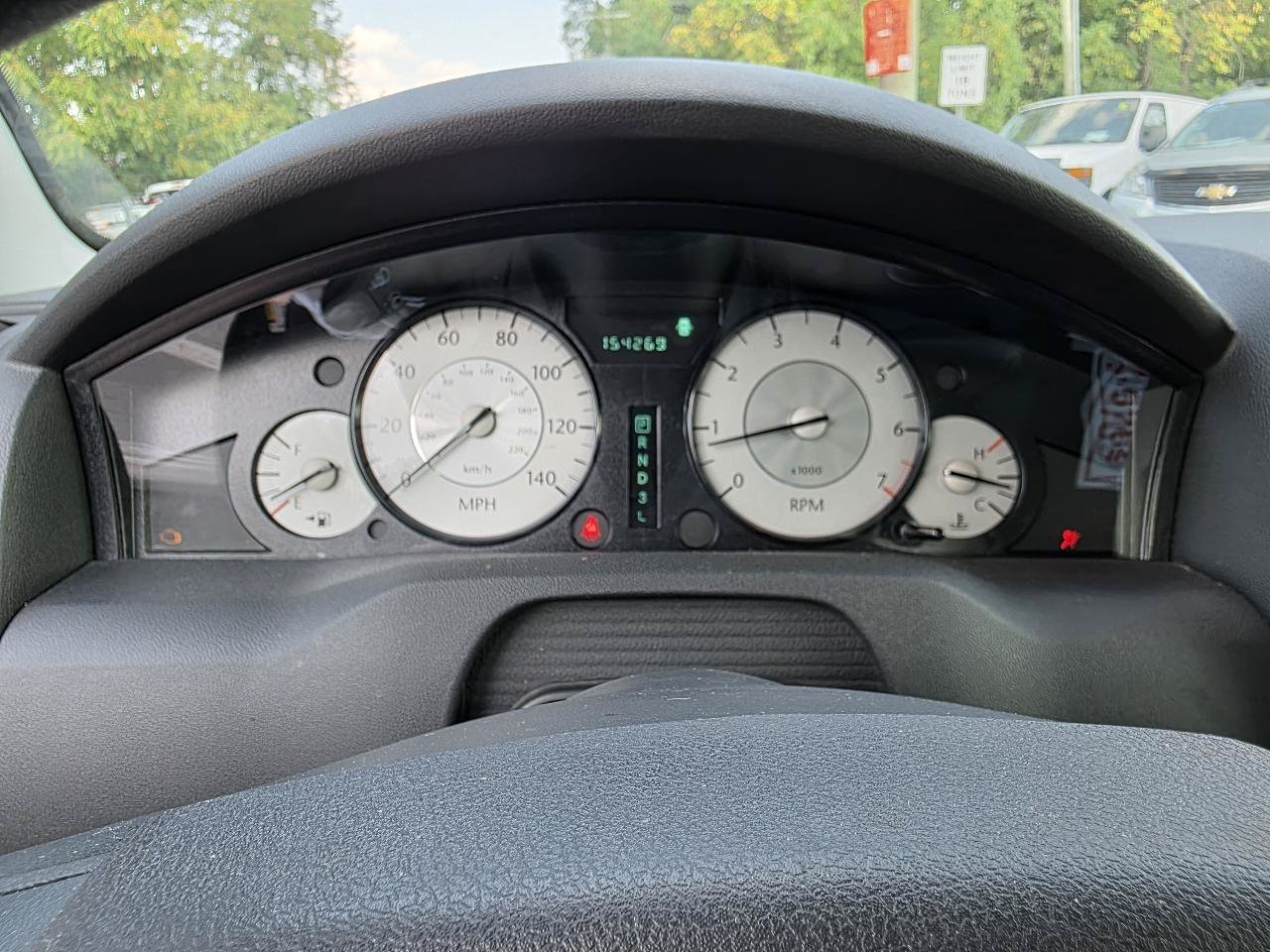 Used 2008 Chrysler 300 LX RWD image 15