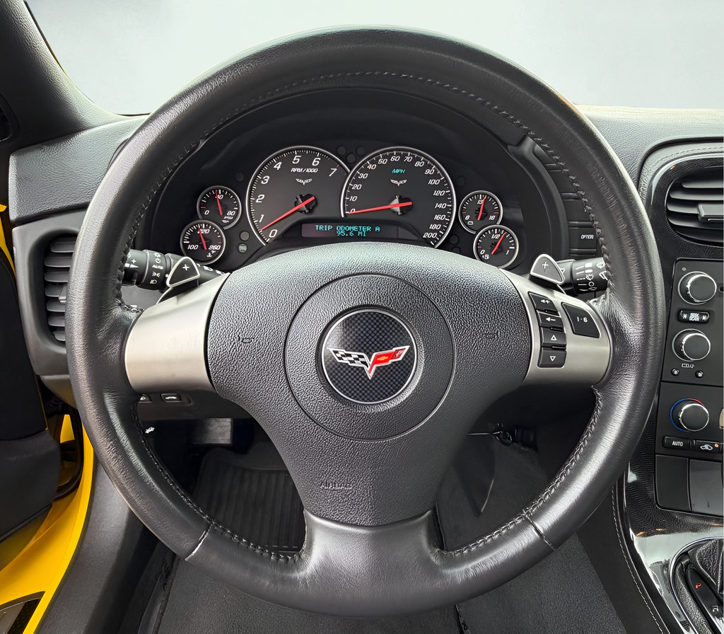 Used 2010 Chevrolet Corvette Grand Sport RWD image 35