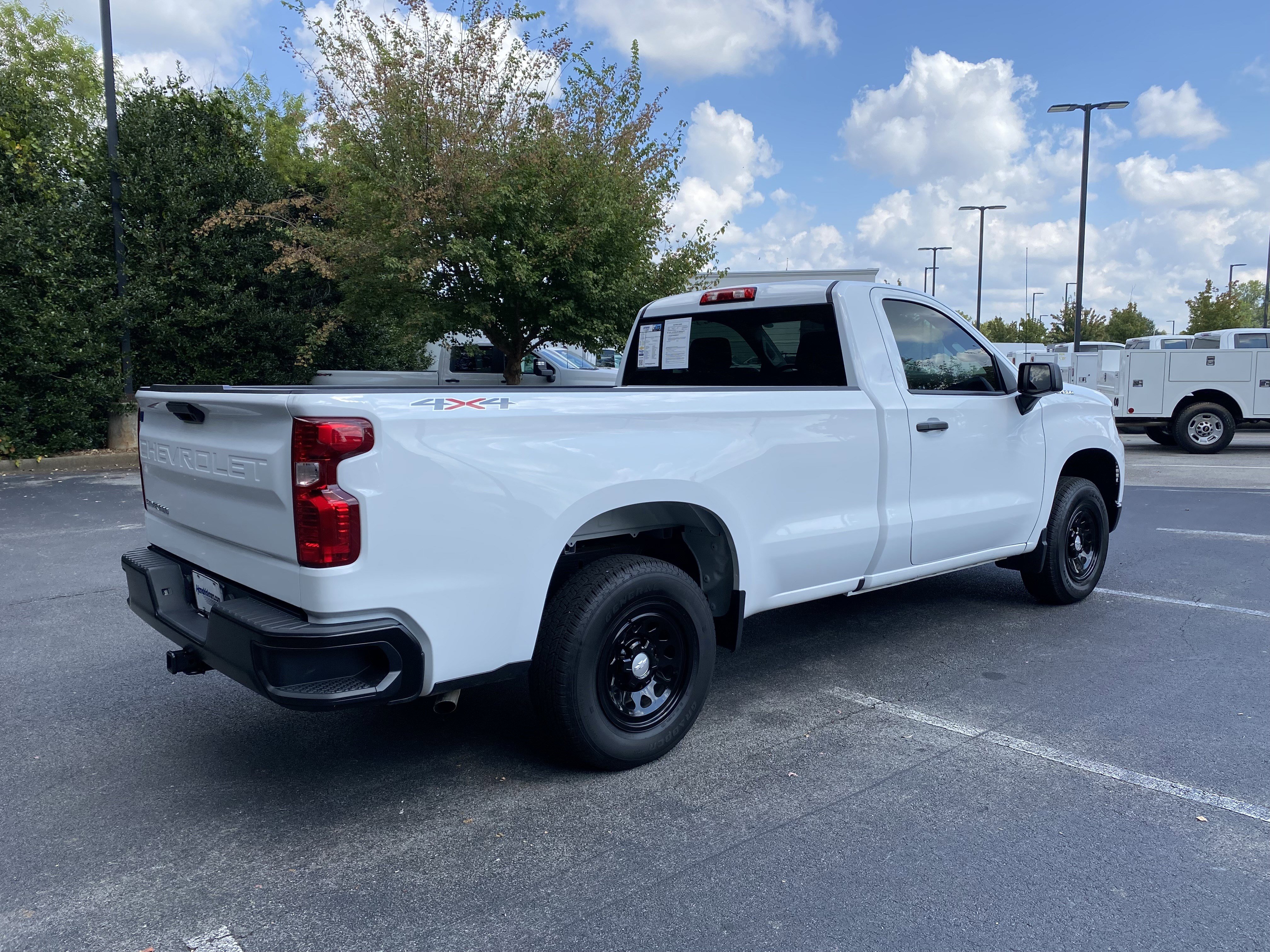 Used 2025 Chevrolet Silverado 1500 W/T w/ WT Value Package image 9