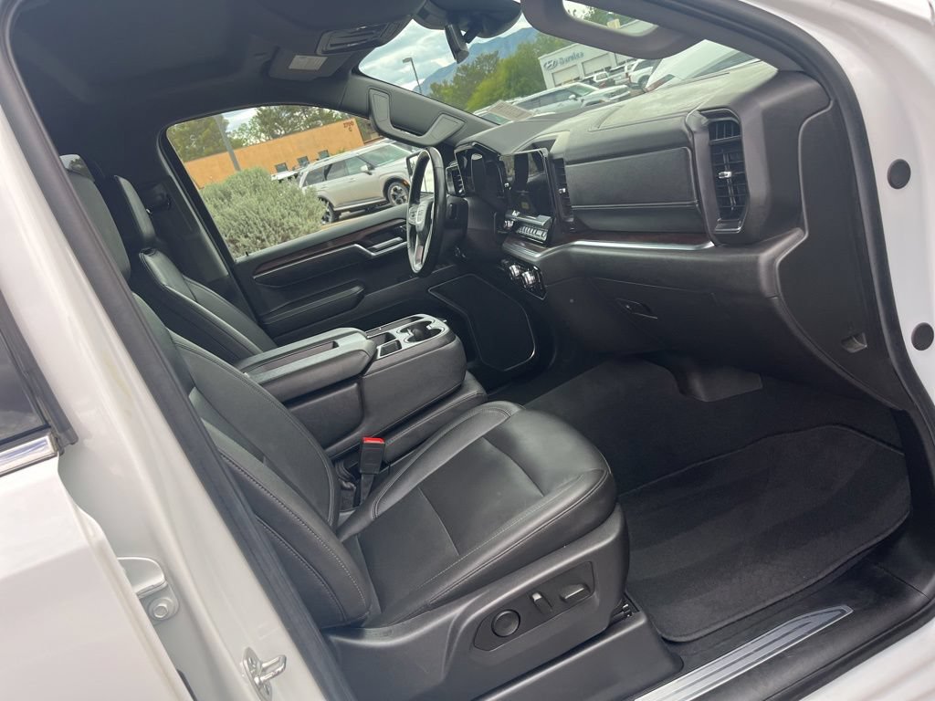 Certified 2025 GMC Sierra 1500 SLT AWD/4WD image 8