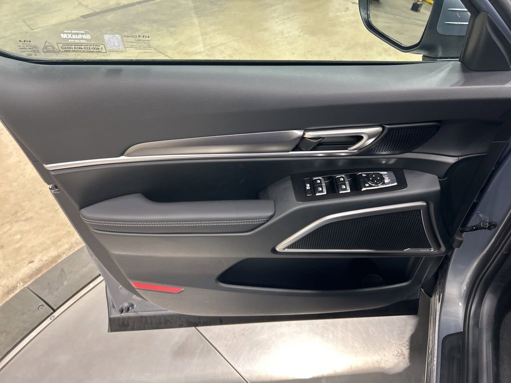 New 2025 Kia Telluride S image 12