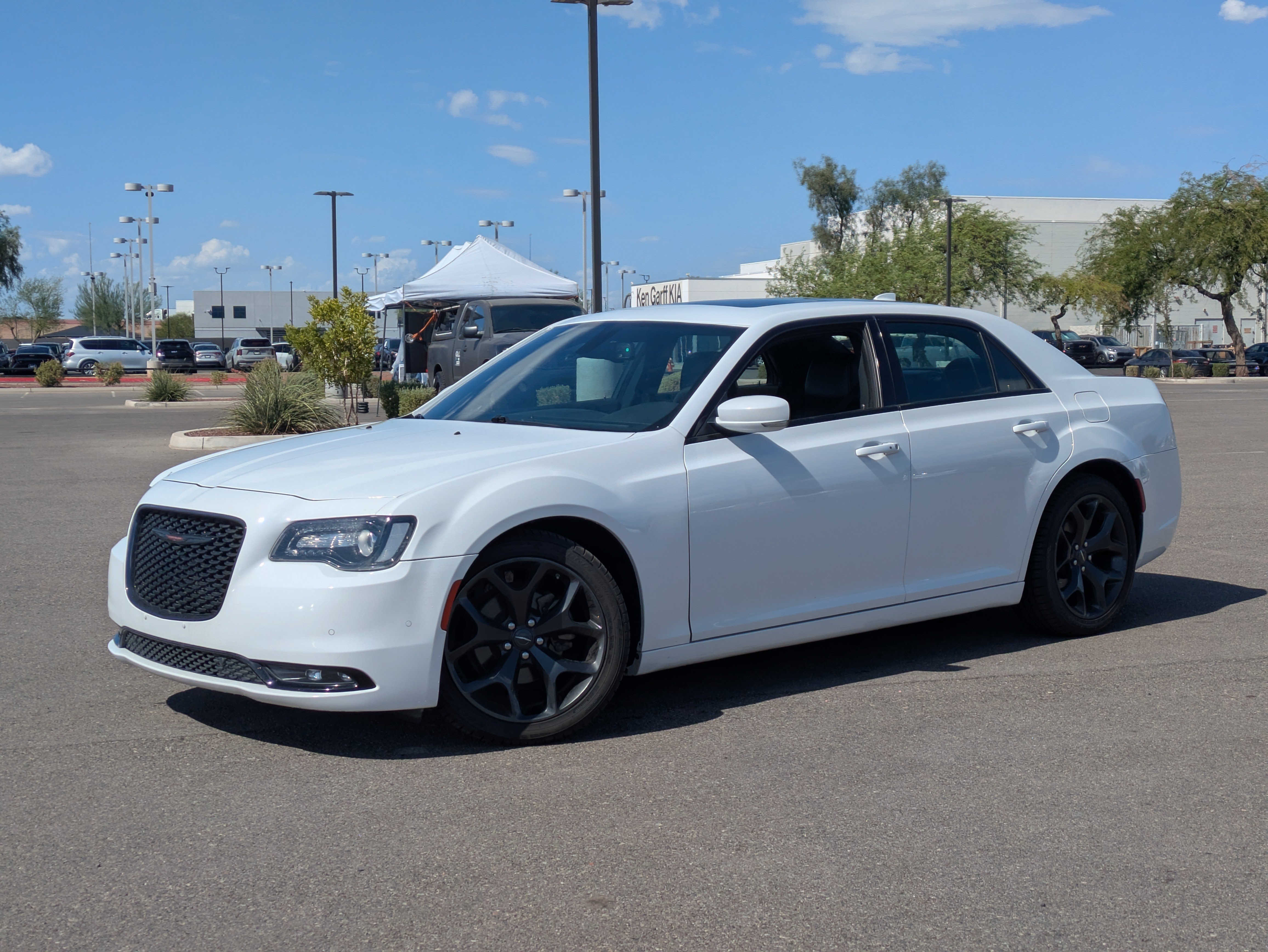 Used 2022 Chrysler 300 S RWD image 31