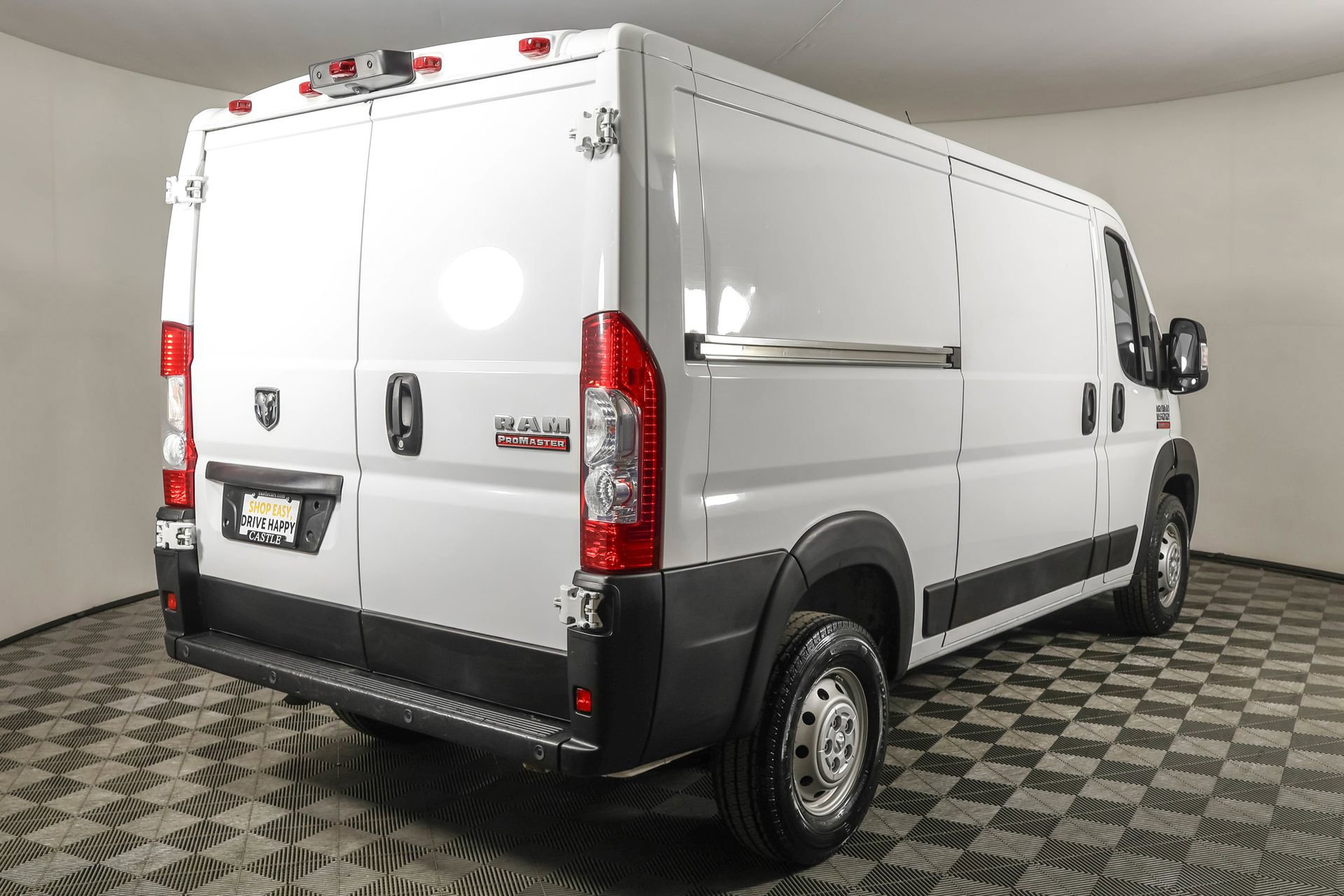 Used 2019 RAM ProMaster 1500 w/ Interior Convenience Group image 14