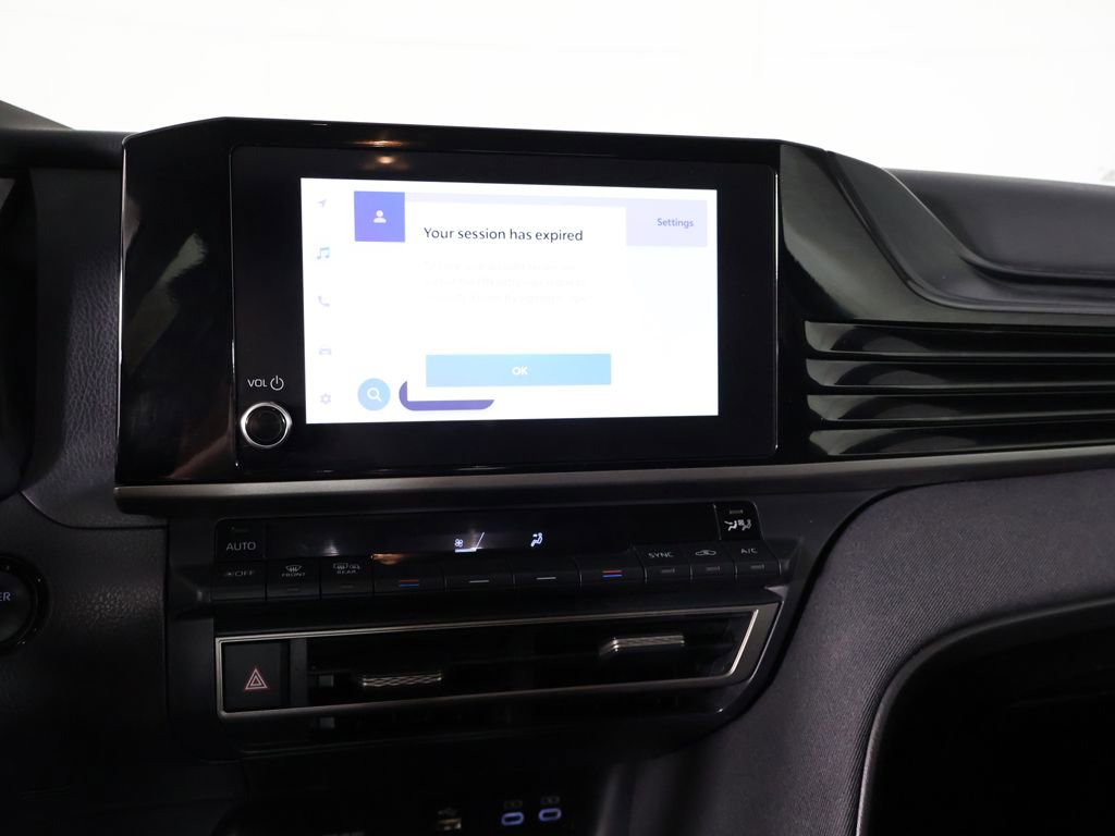 Used 2025 Toyota Camry LE FWD image 32