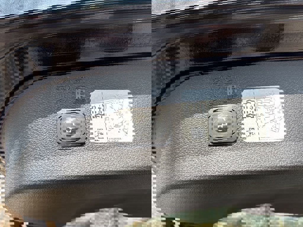 Used 2019 Ford Escape Titanium image 26