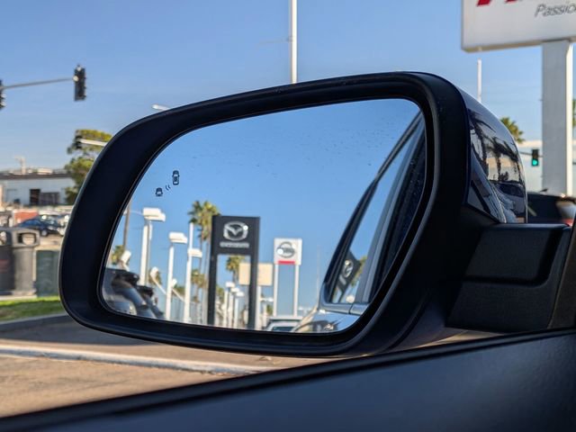 Used 2025 Hyundai Venue SEL image 26