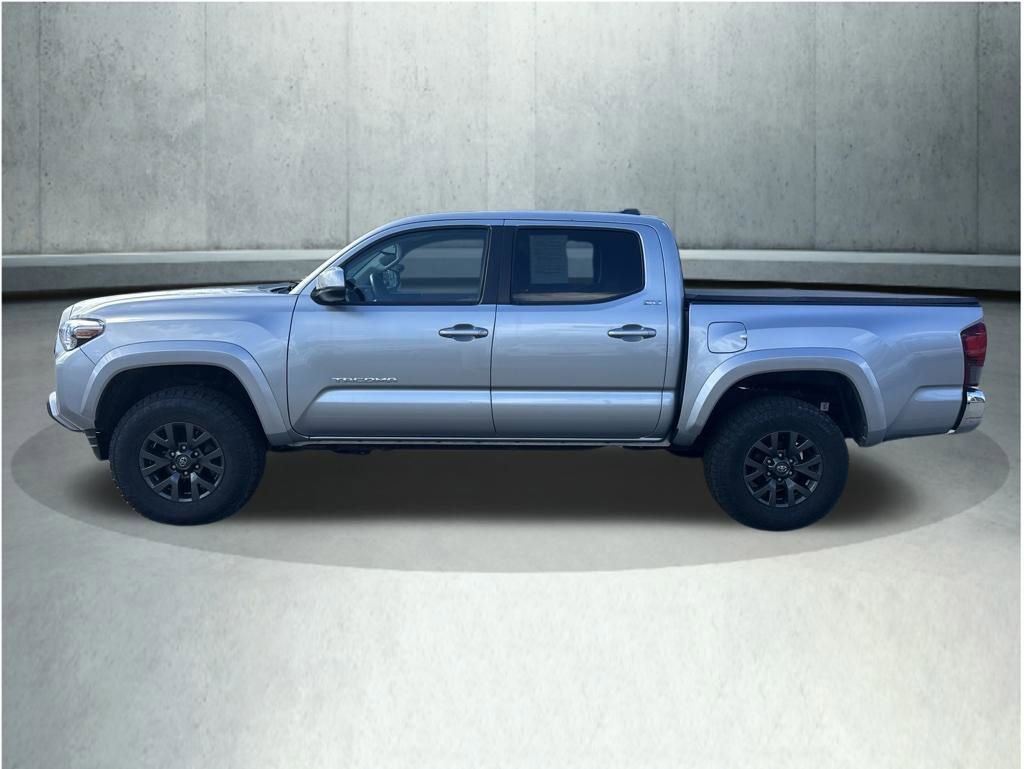 Used 2023 Toyota Tacoma SR5 AWD/4WD image 2