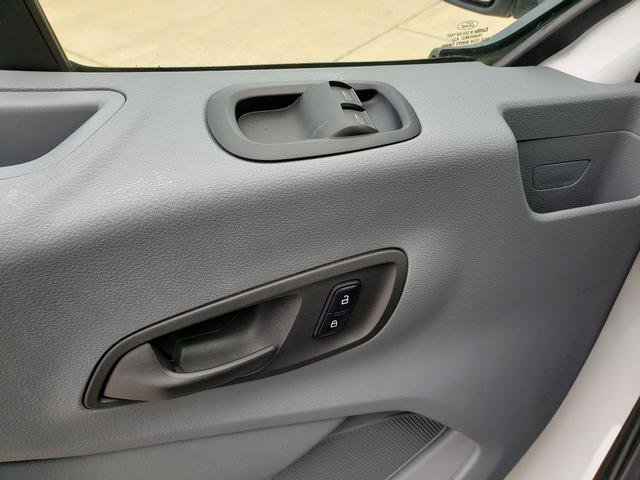 Used 2015 Ford Transit 350 XLT image 25
