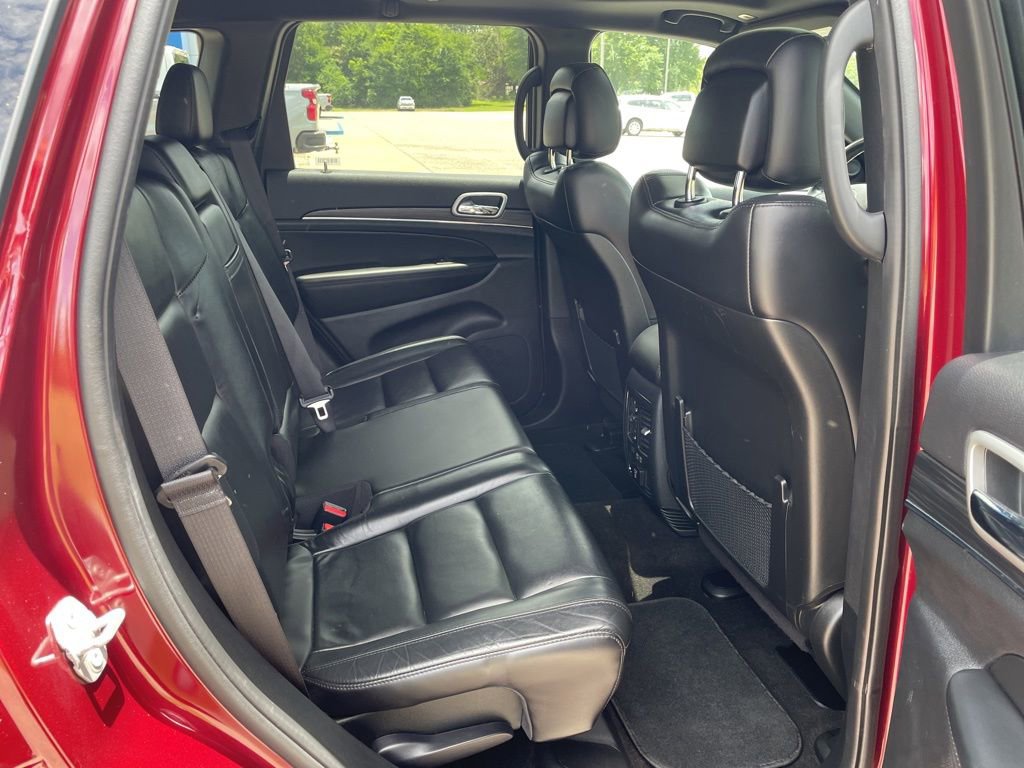 Used 2022 Jeep Grand Cherokee Limited AWD/4WD image 30