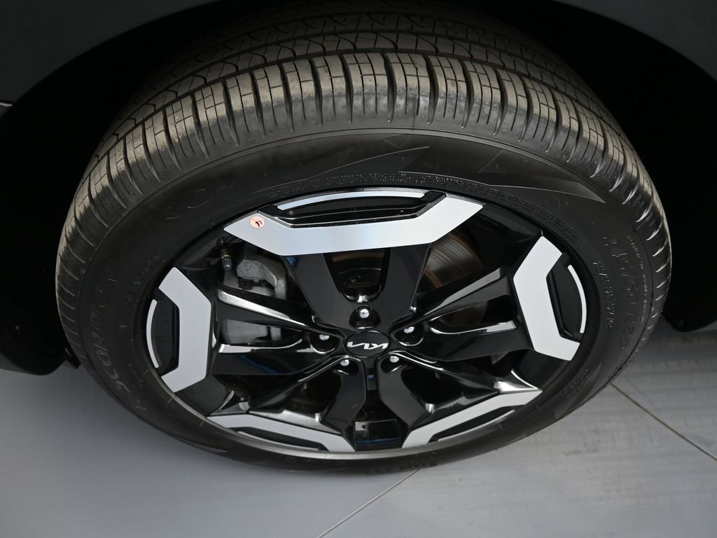 New 2025 Kia Telluride S image 14