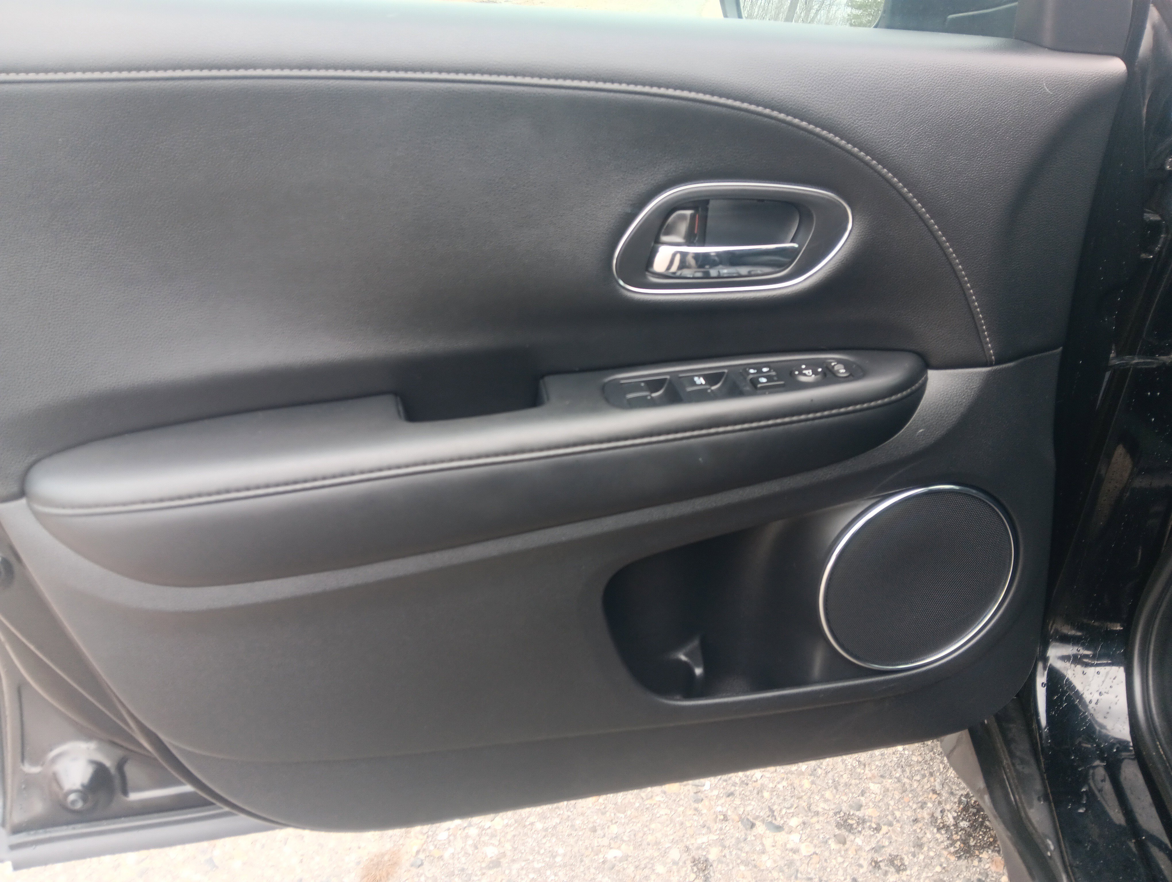 Used 2019 Honda HR-V EX-L image 15