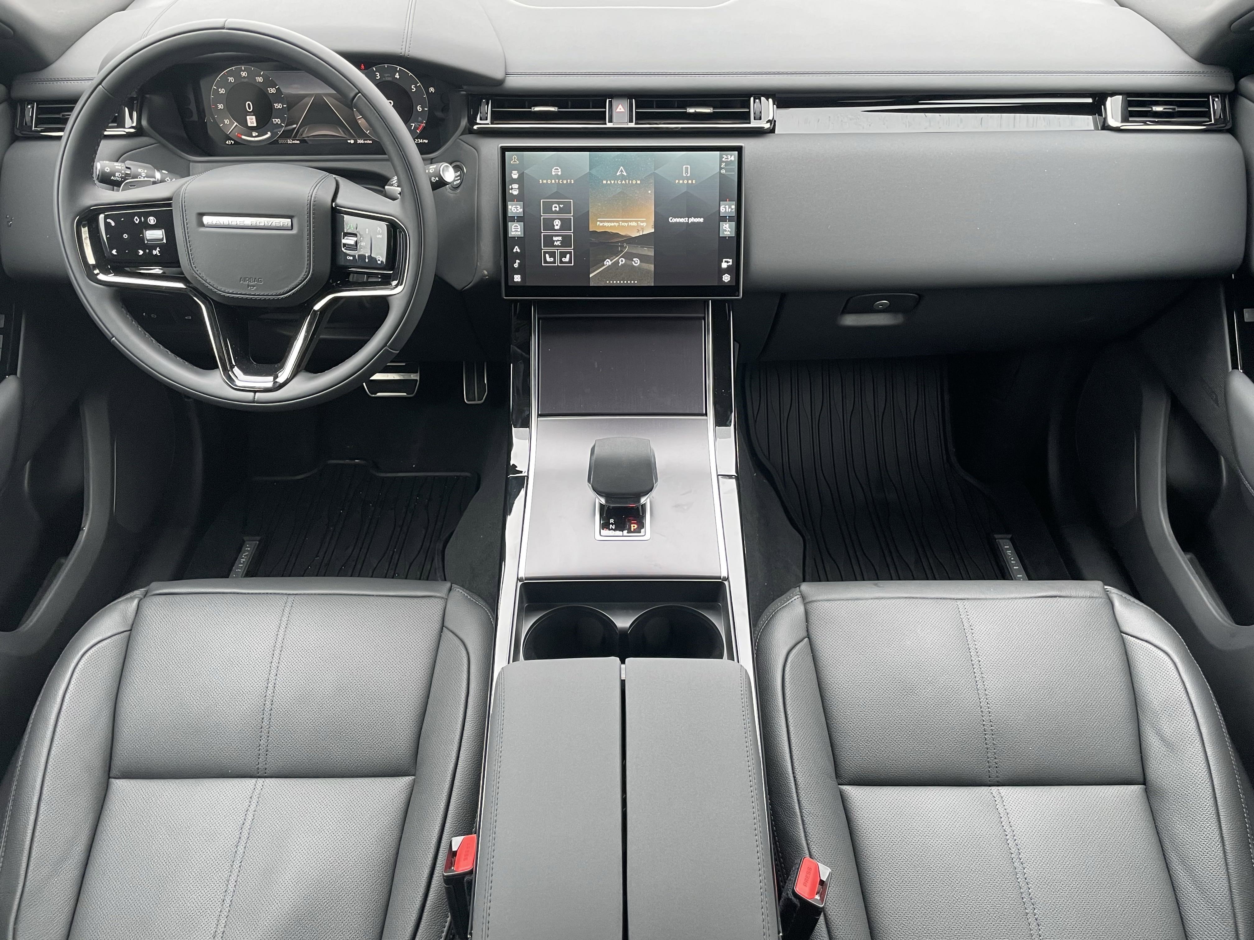 New 2026 Land Rover Range Rover Velar Dynamic SE image 16