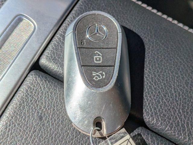 Used 2023 Mercedes-Benz C 300 Sedan image 24