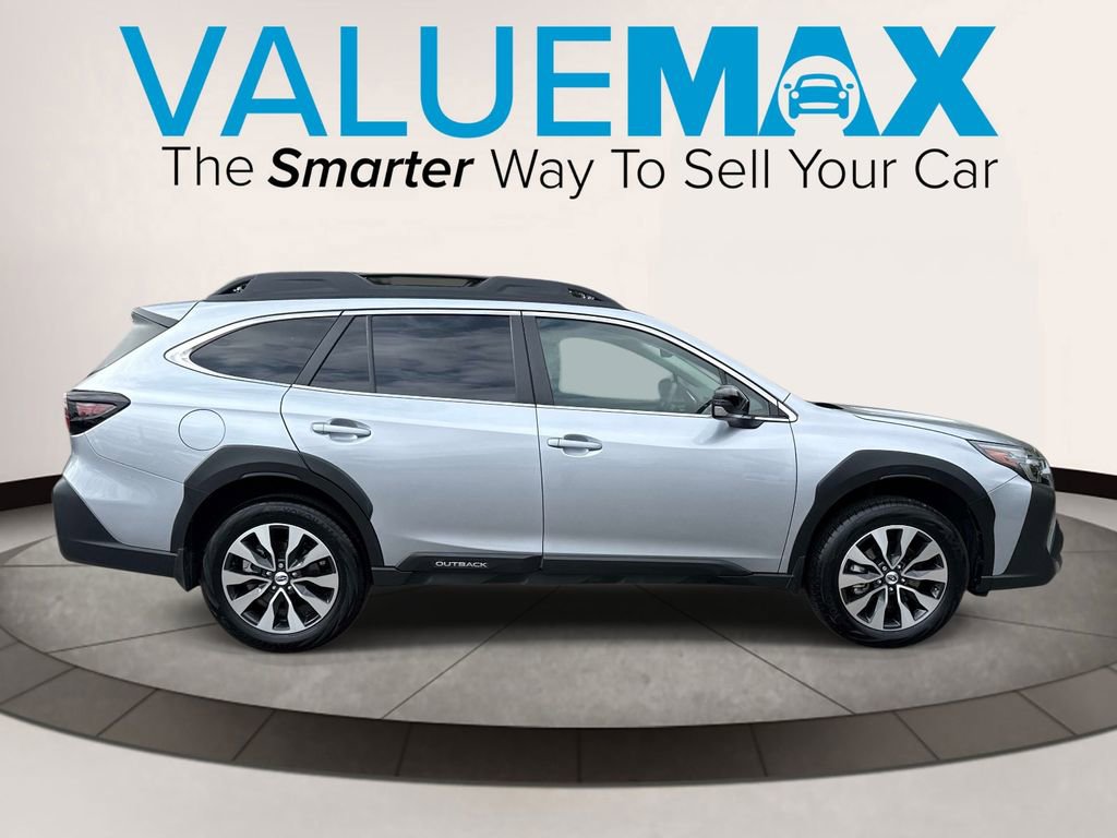 Used 2024 Subaru Outback Limited AWD/4WD image 2
