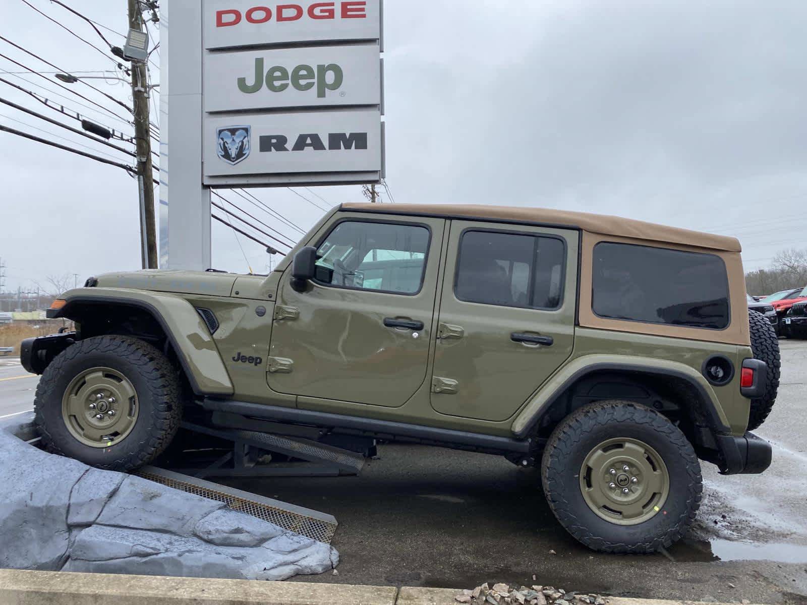 New 2026 Jeep Wrangler Unlimited Sport image 3