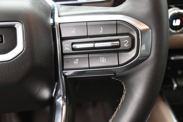 Used 2026 GMC Canyon Denali AWD/4WD image 28