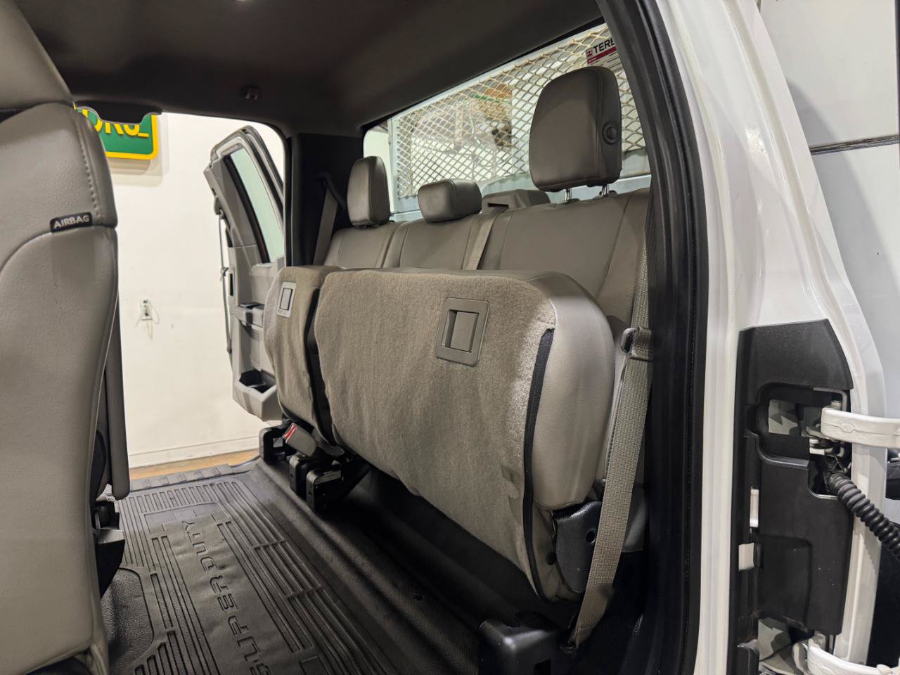 Used 2017 Ford F550 2WD SuperCab Super Duty image 22