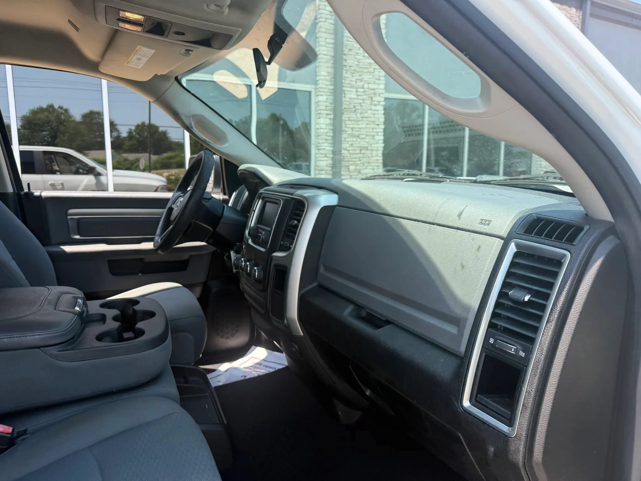 Used 2019 RAM 1500 Classic SLT RWD image 14