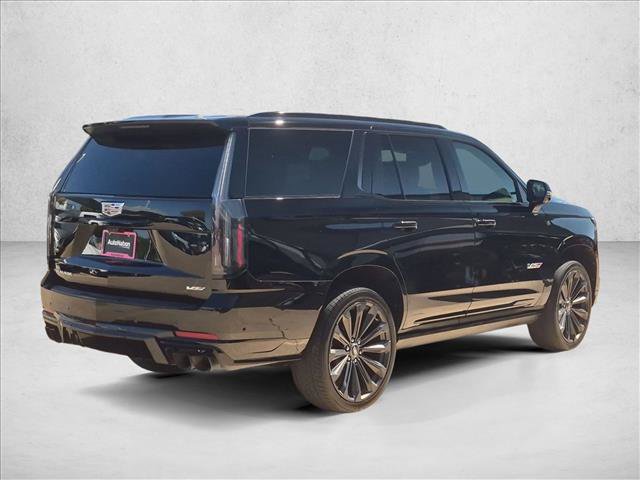 Used 2025 Cadillac Escalade V AWD/4WD image 5