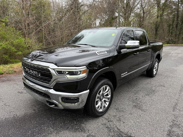 Used 2023 RAM 1500 Limited AWD/4WD image 2