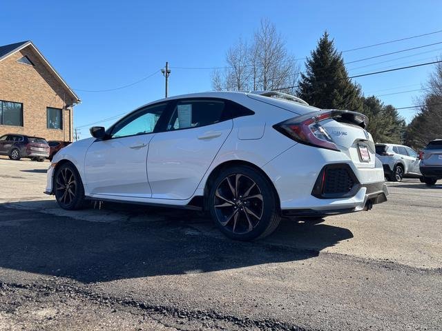 Used 2018 Honda Civic Sport image 5