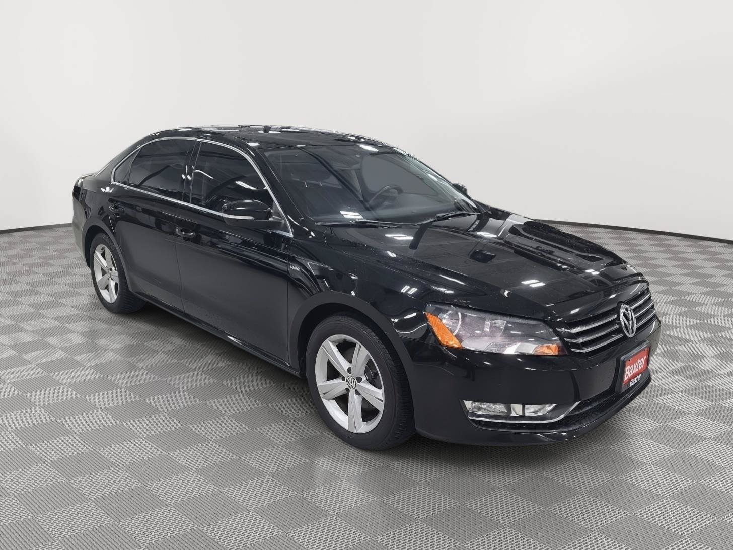 Used 2015 Volkswagen Passat 1.8T Limited Edition FWD image 1