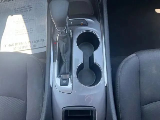 Used 2024 Chevrolet Malibu LT FWD image 26