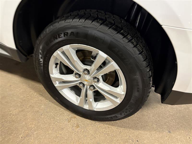 Used 2015 Chevrolet Equinox LT w/ Power Convenience Package image 5