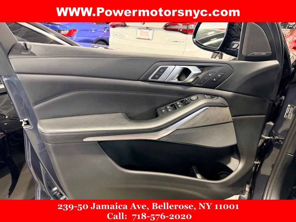 Used 2020 BMW X5 M50i w/ Executive Package image 44