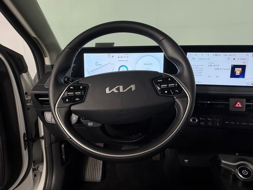 Used 2024 Kia EV6 Light RWD image 16