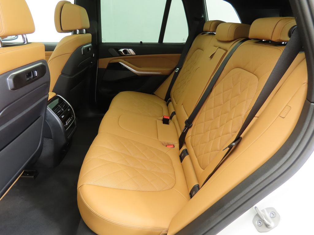 New 2026 BMW X5 sDrive40i w/ Executive Package image 21