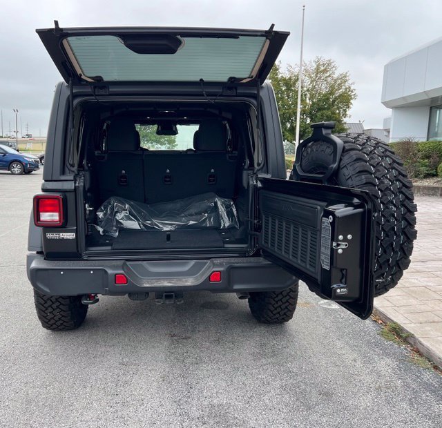 New 2026 Jeep Wrangler Unlimited Sport AWD/4WD image 22