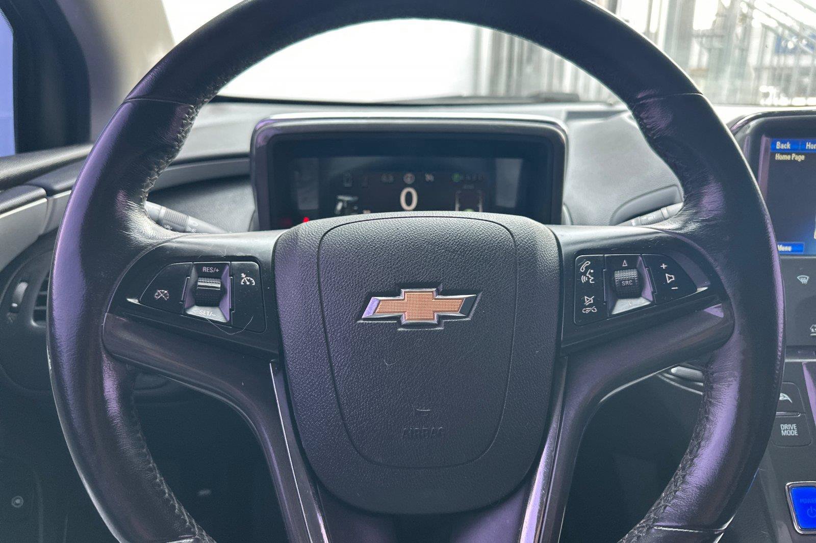 Used 2013 Chevrolet Volt Premium w/ Premium Trim Package FWD image 23