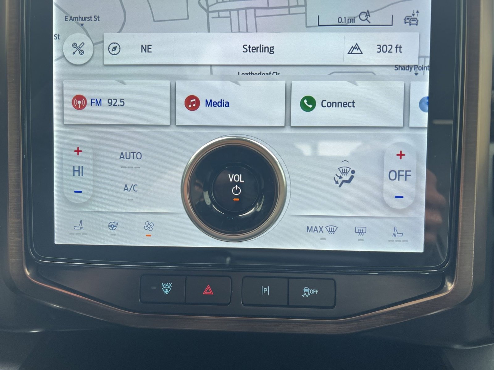 Used 2023 Ford F150 Lightning Lariat image 29