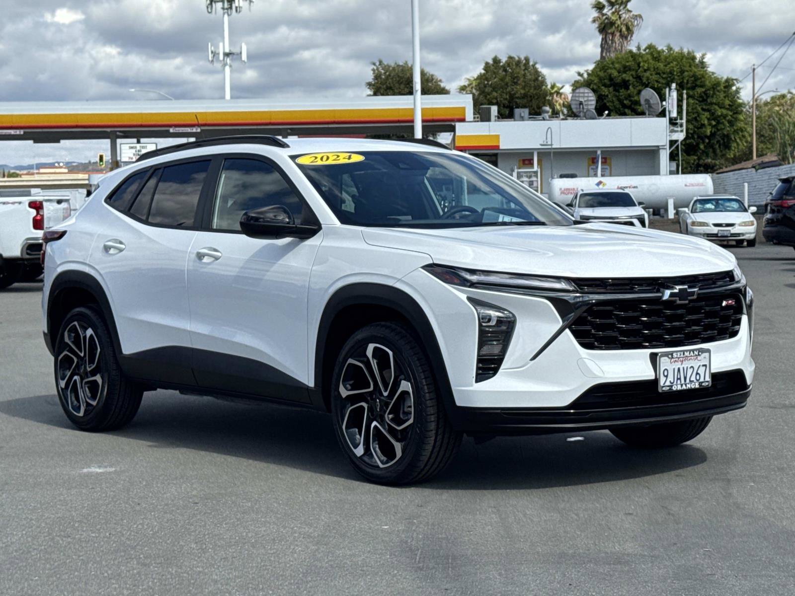 Used 2024 Chevrolet Trax RS w/ Driver Confidence Package image 3