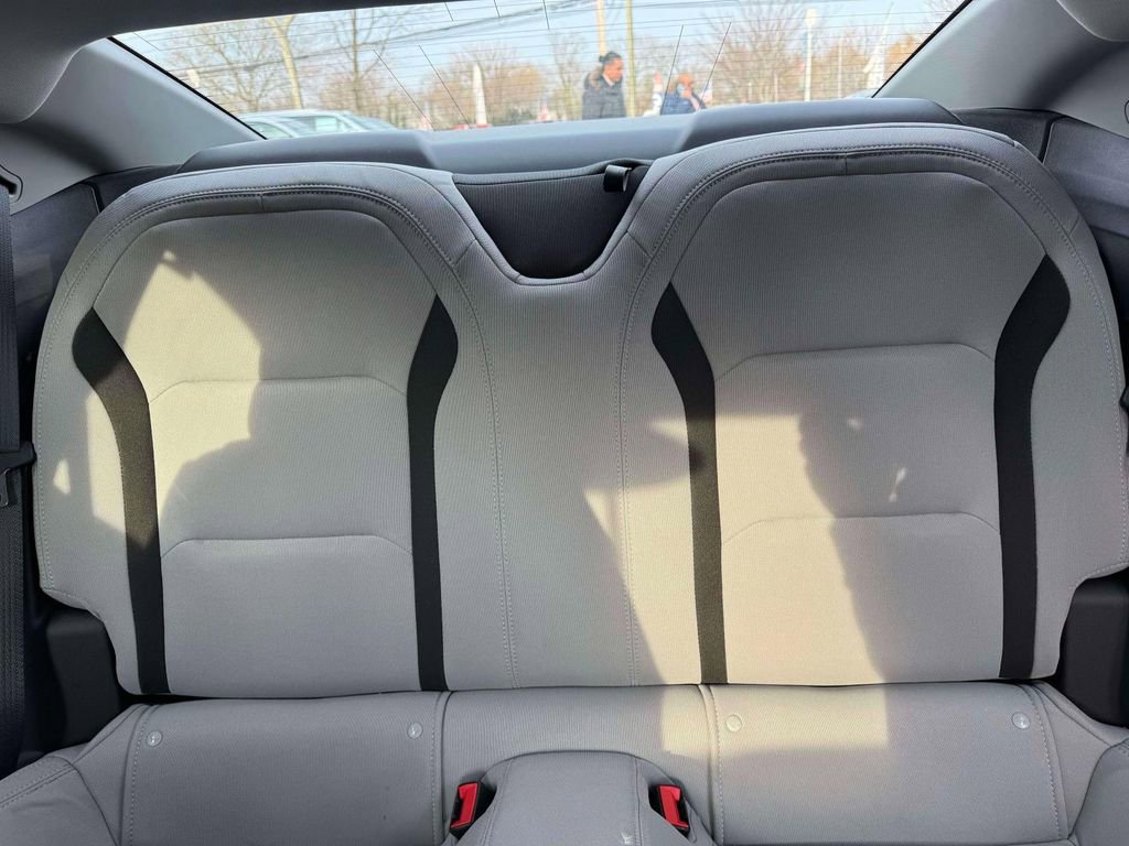 Used 2023 Chevrolet Camaro LT w/ Technology Package RWD image 11
