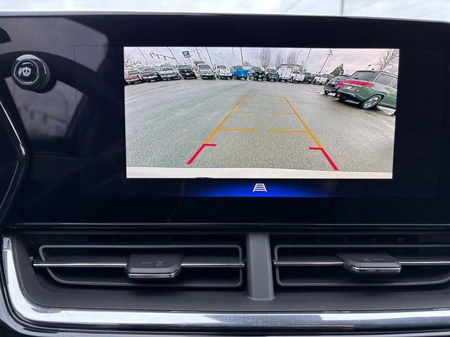 New 2026 Chevrolet Trax RS w/ Sunroof Package FWD image 20