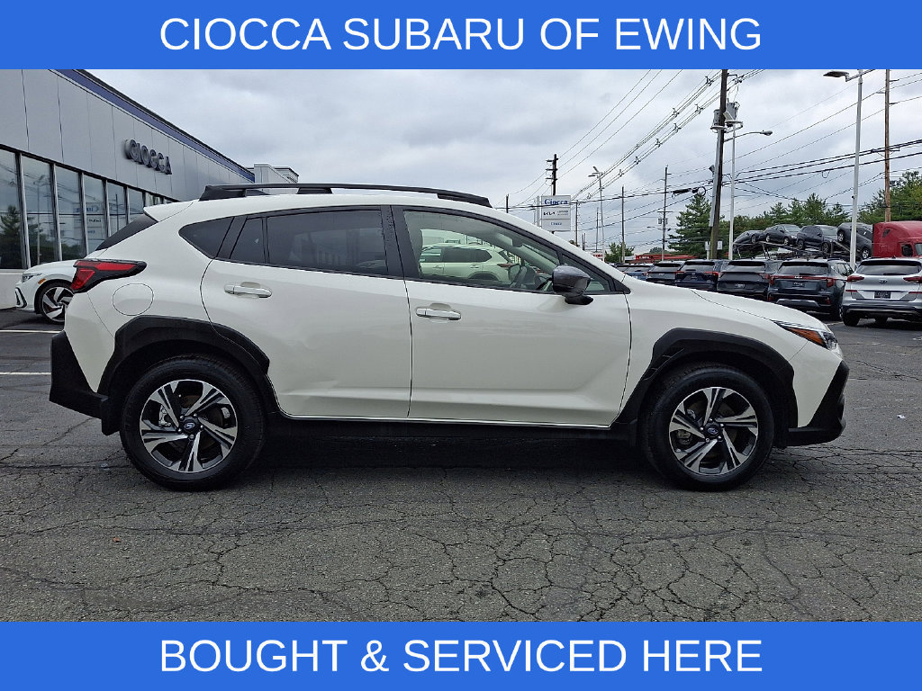 Used 2024 Subaru Crosstrek 2.0i Premium AWD/4WD image 9
