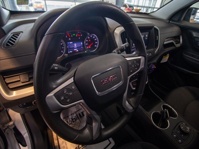Used 2022 GMC Terrain SLE w/ Driver Convenience Package image 19