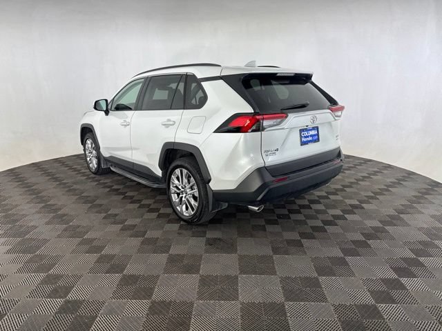 Used 2025 Toyota RAV4 XLE Premium w/ Weather Package AWD/4WD image 9