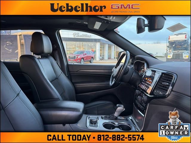 Used 2020 Jeep Grand Cherokee Laredo w/ Quick Order Package 2BN North image 2
