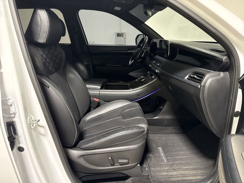 Used 2021 Hyundai Palisade Calligraphy image 23