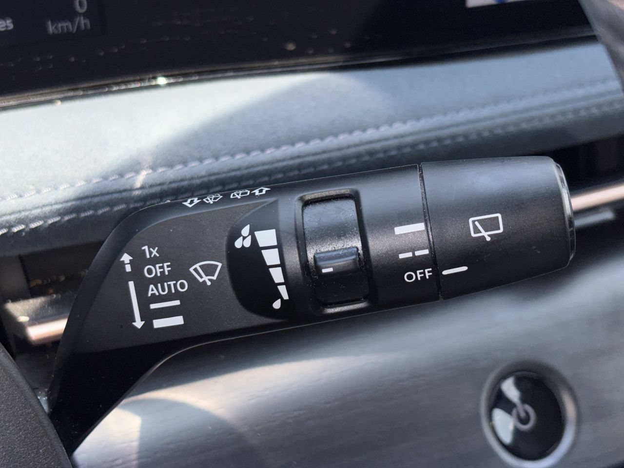 Certified 2024 Nissan Ariya AWD image 18